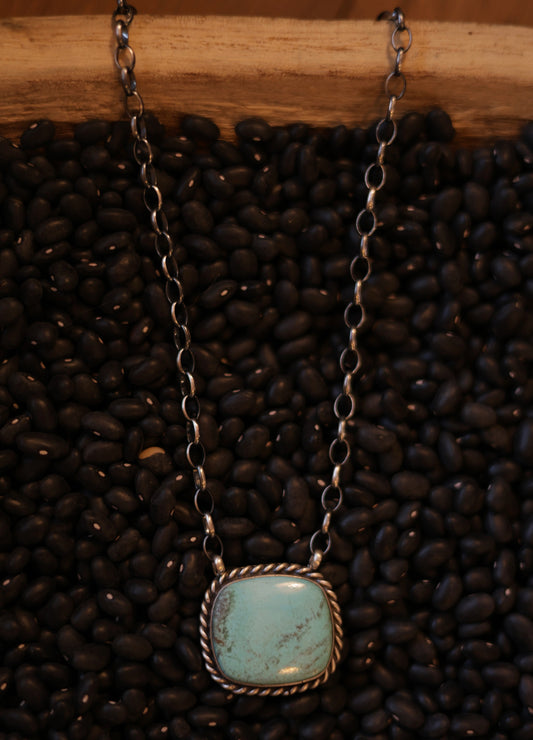 Augustine Largo #8 Turquoise Large Bar Necklace