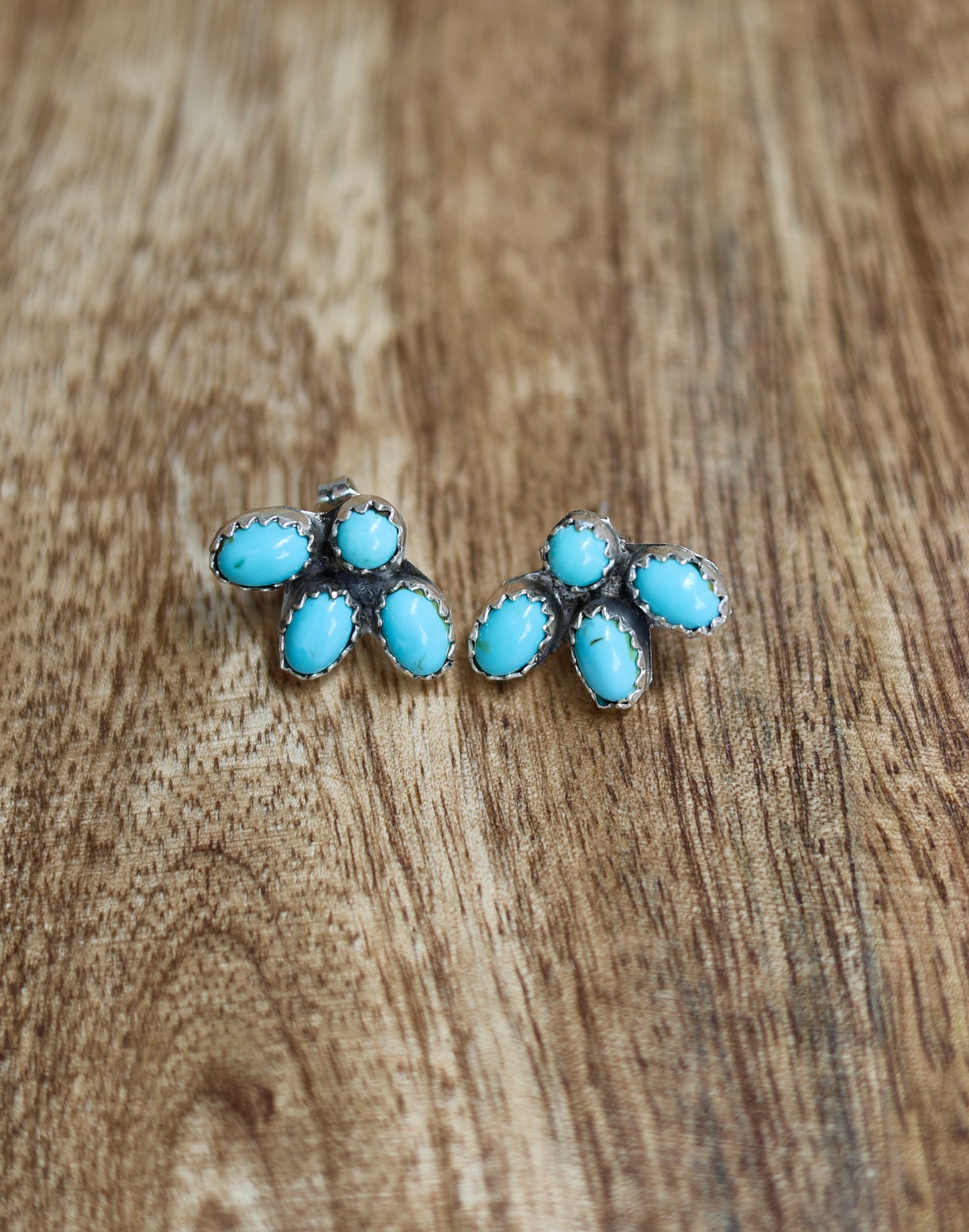 Kingman Turquoise Mini Cluster Studs