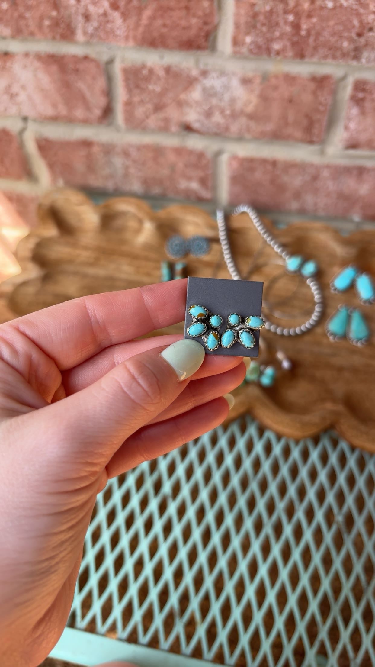 Kingman Cluster Stud Earrings